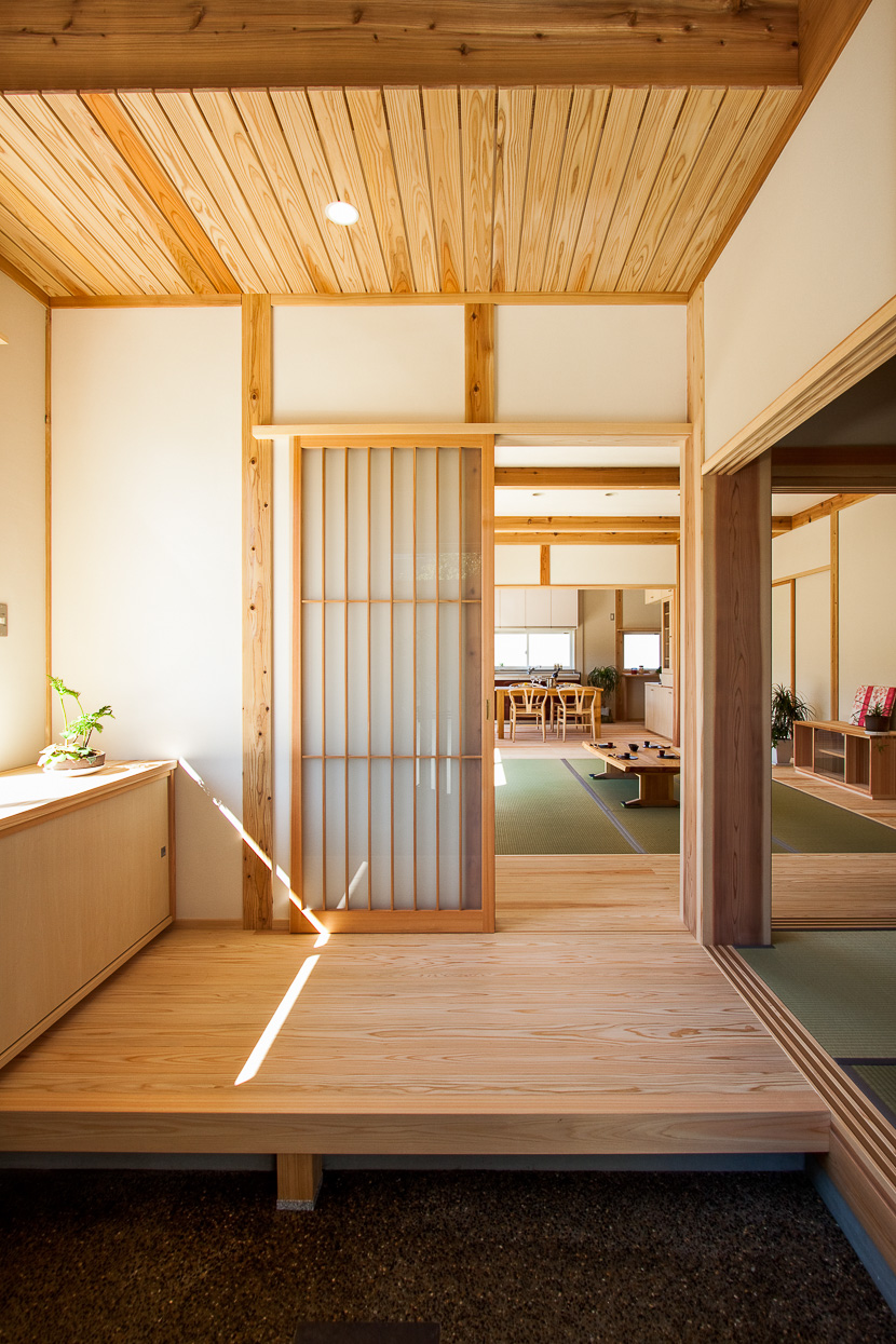 新しくて懐かしい 株式会社フラワーホーム